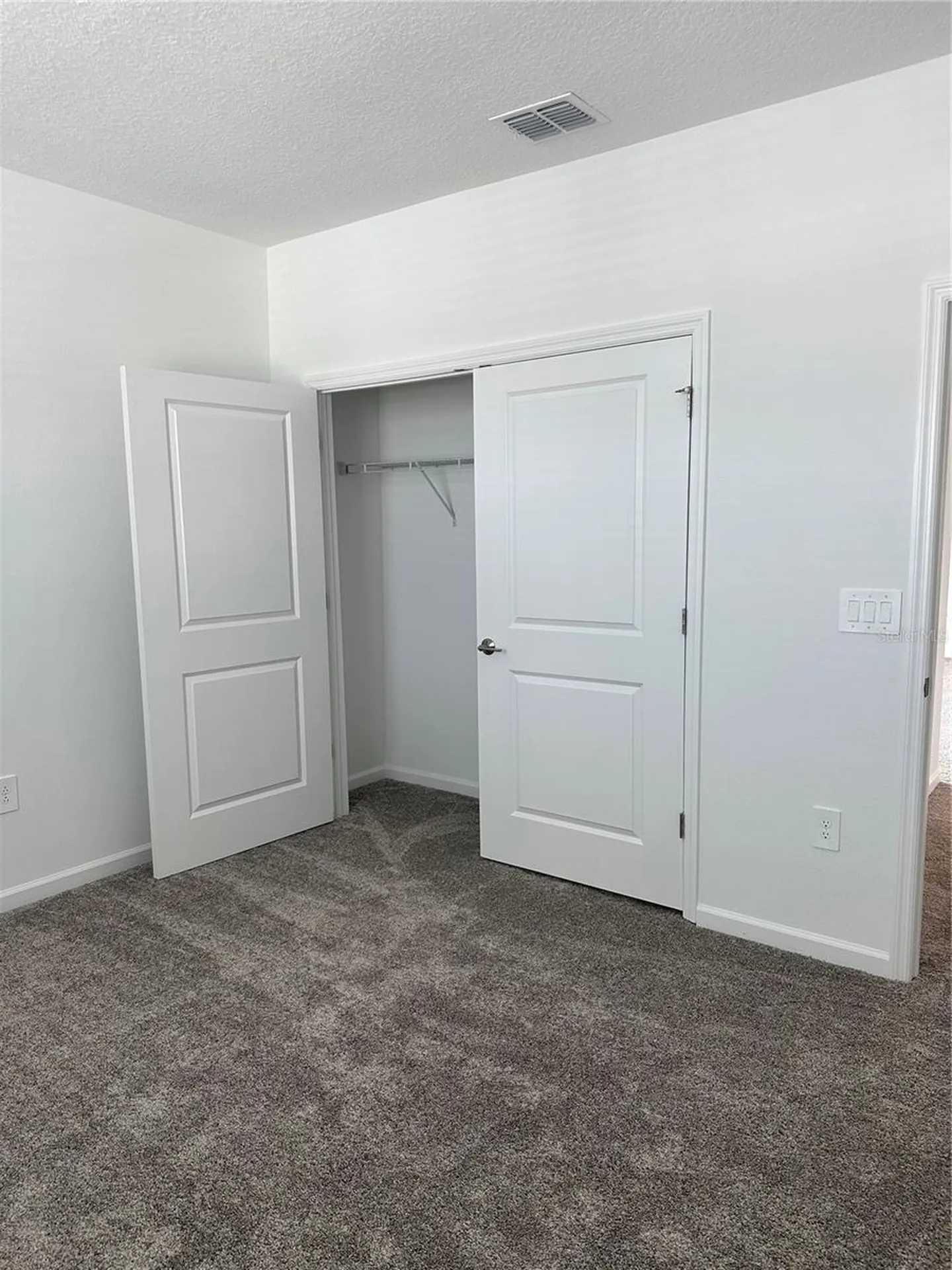 2525 Relaxing Lane Kissimmee FL 34744