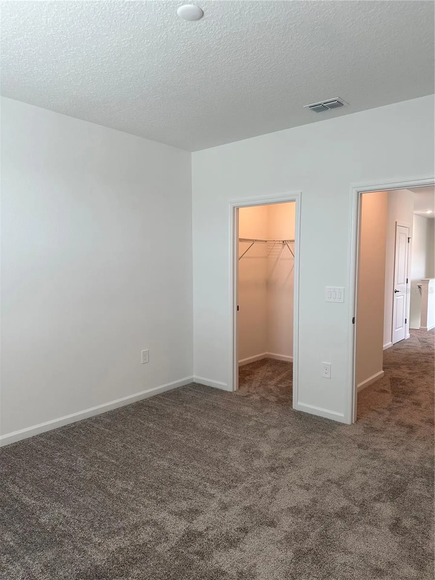 2525 Relaxing Lane Kissimmee FL 34744