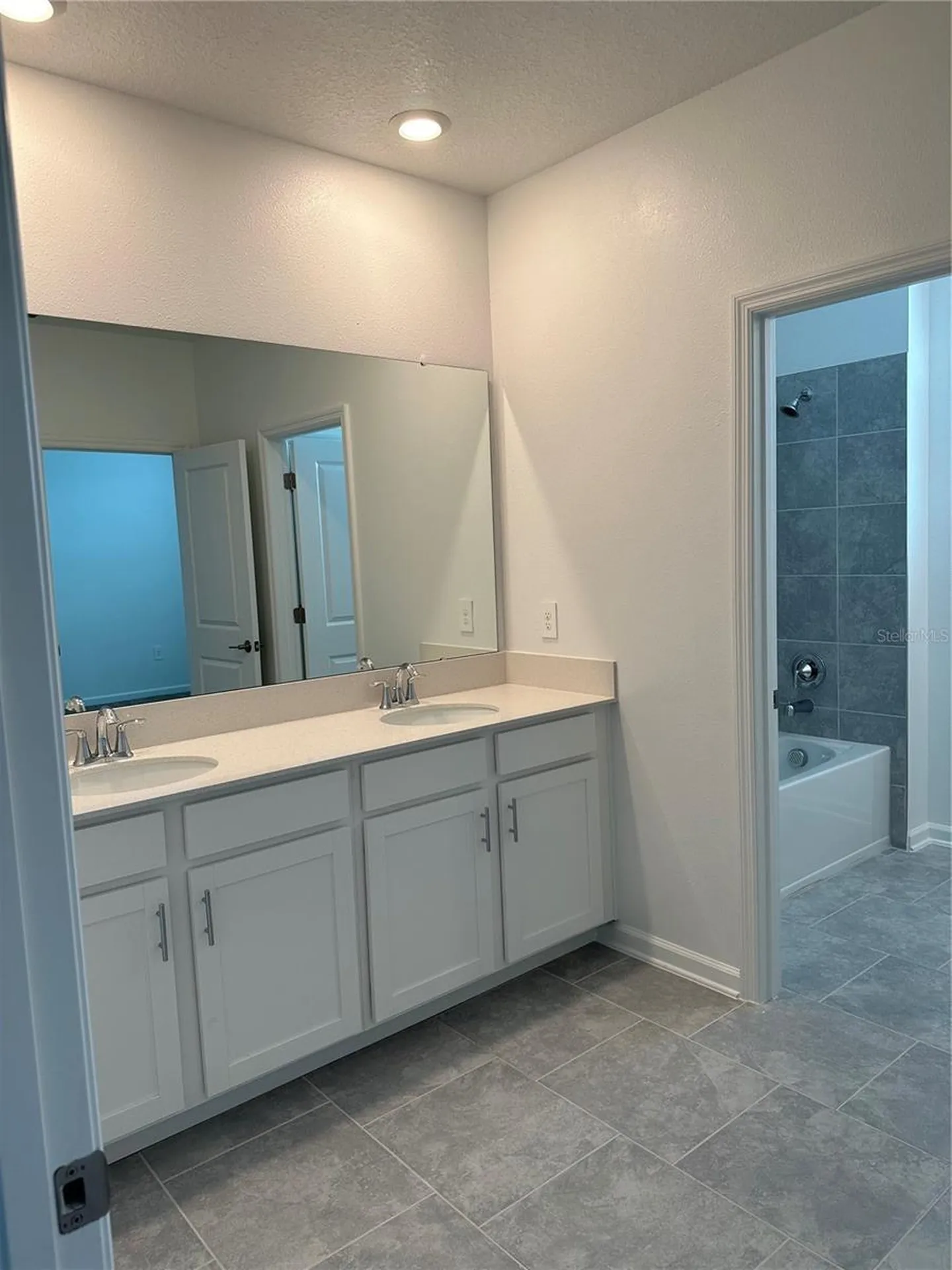 2525 Relaxing Lane Kissimmee FL 34744