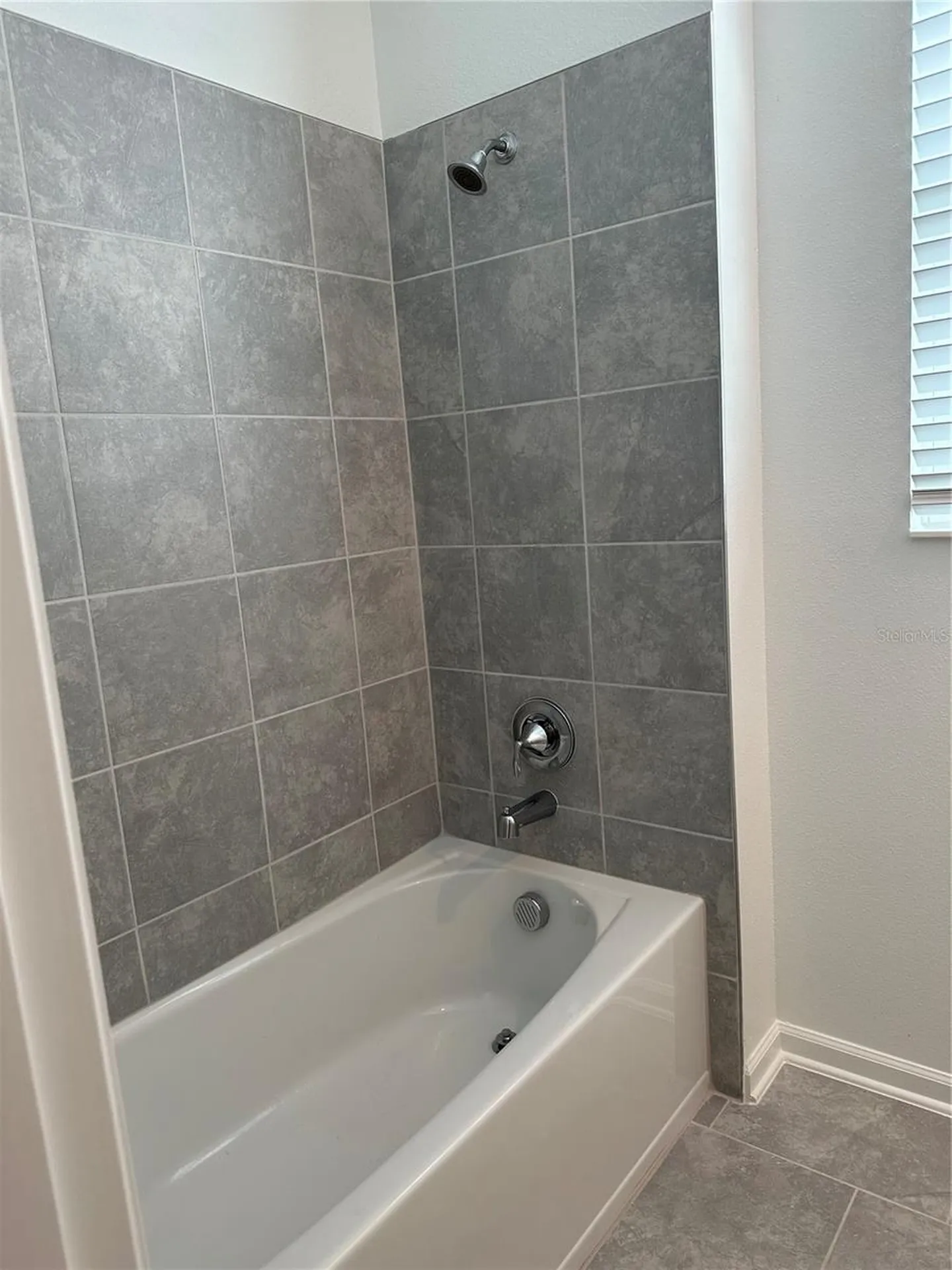 2525 Relaxing Lane Kissimmee FL 34744