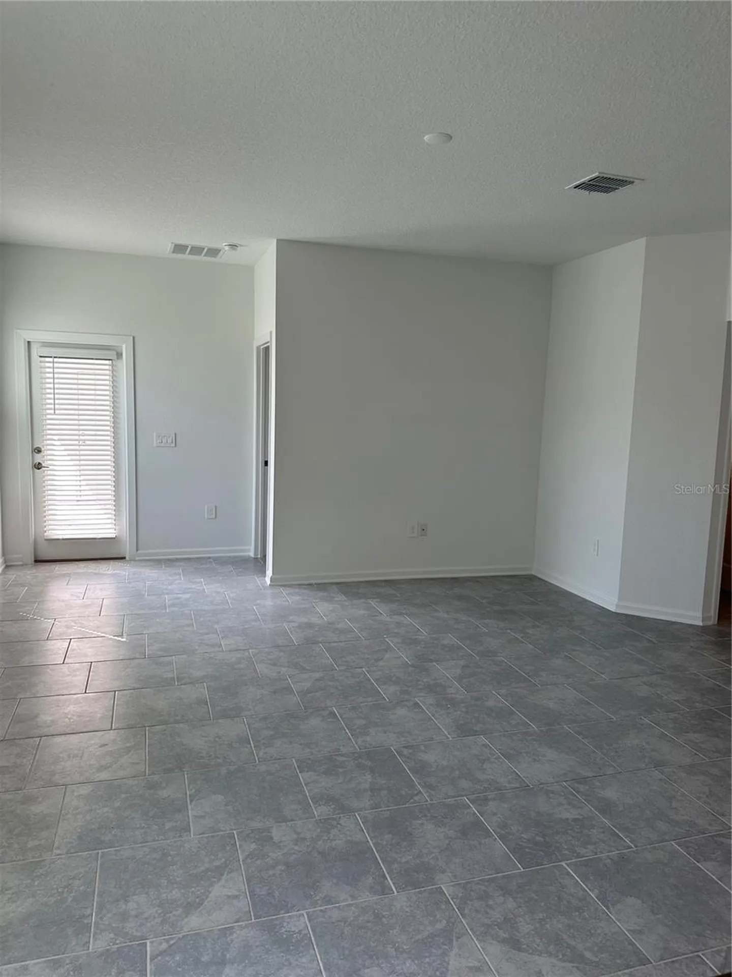 2525 Relaxing Lane Kissimmee FL 34744