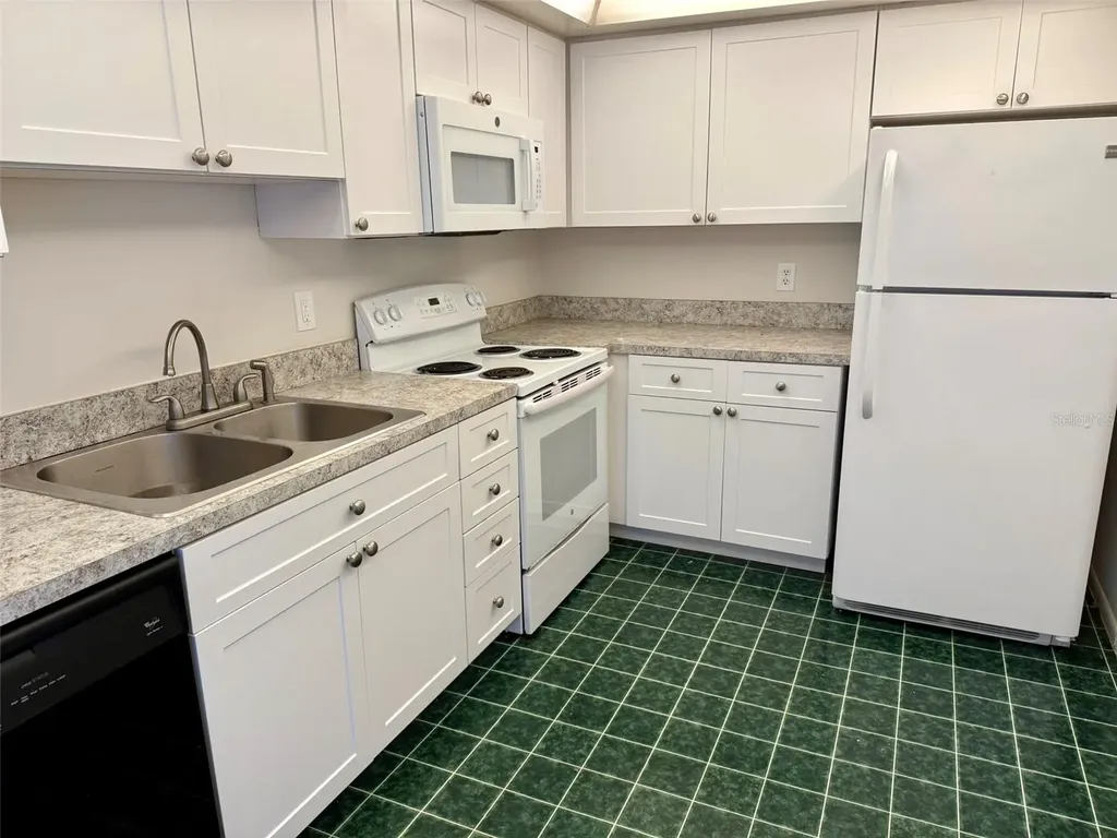 255 Dolphin Point Clearwater Beach FL 33767
