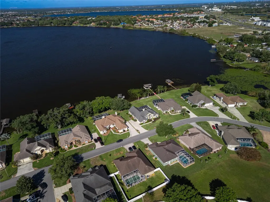220 Ruby Lake Lane Winter Haven FL 33884