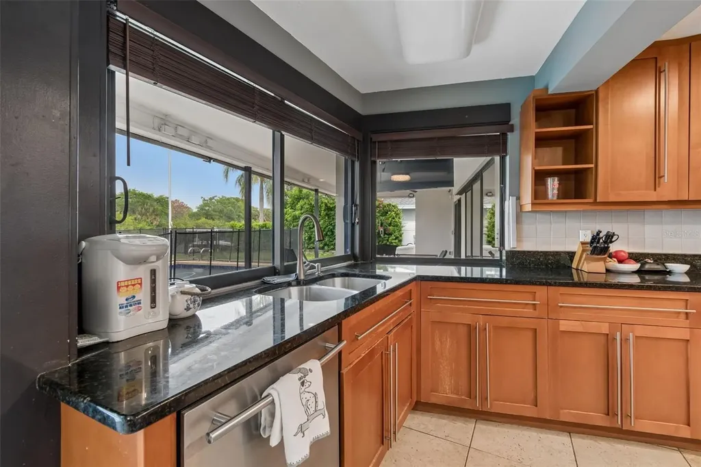 4213 Saltwater Boulevard Tampa FL 33615
