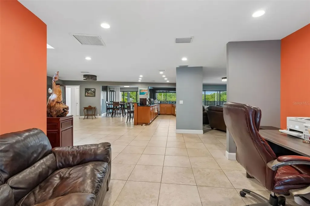 4213 Saltwater Boulevard Tampa FL 33615