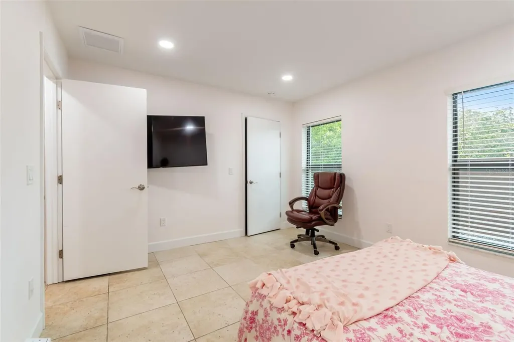 4213 Saltwater Boulevard Tampa FL 33615