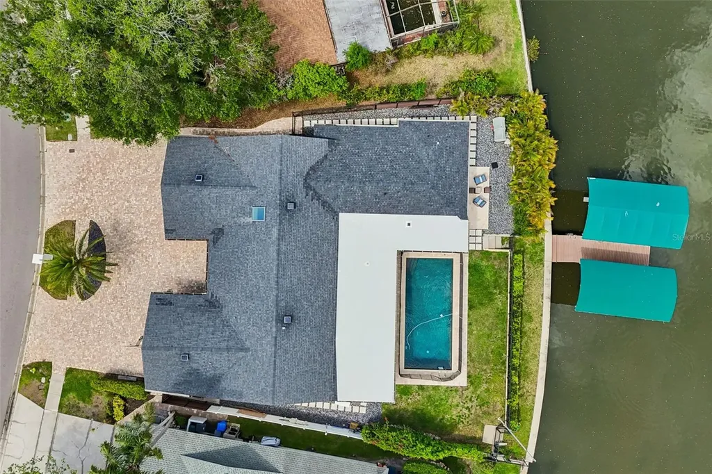 4213 Saltwater Boulevard Tampa FL 33615
