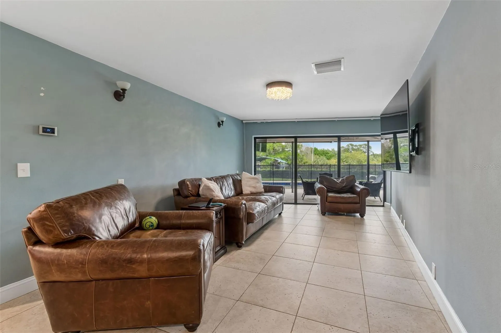 4213 Saltwater Boulevard Tampa FL 33615