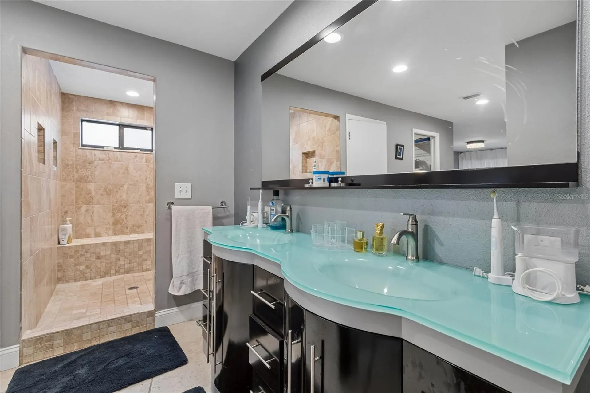 4213 Saltwater Boulevard Tampa FL 33615