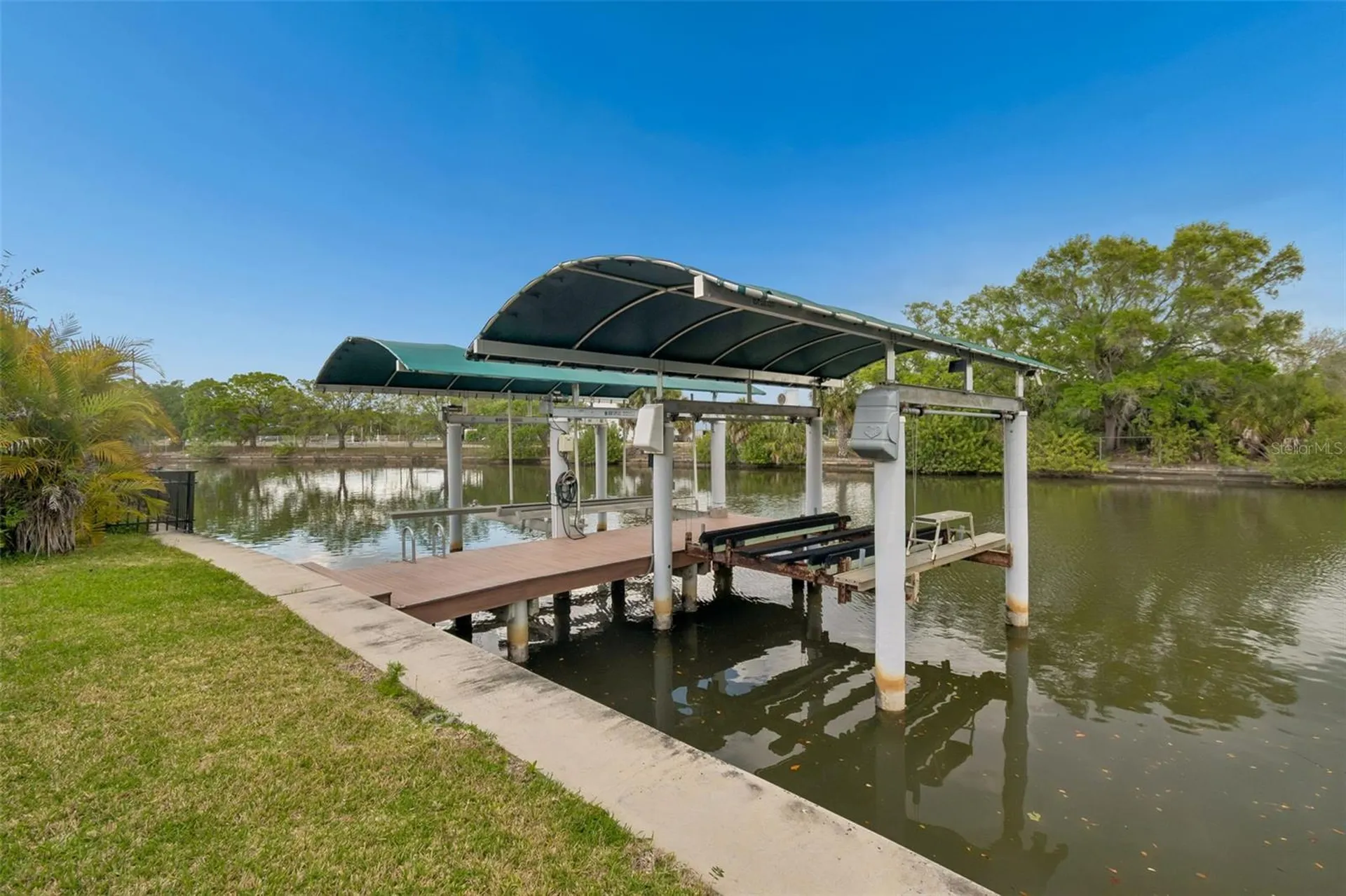 4213 Saltwater Boulevard Tampa FL 33615