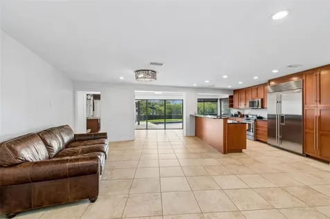 4213 Saltwater Boulevard Tampa FL 33615
