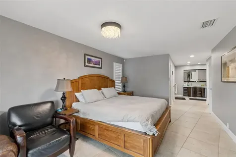 4213 Saltwater Boulevard Tampa FL 33615