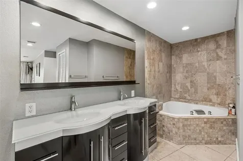 4213 Saltwater Boulevard Tampa FL 33615