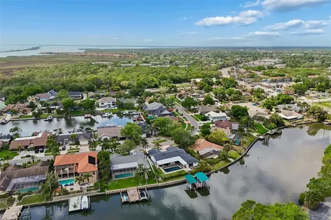 4213 Saltwater Boulevard Tampa FL 33615