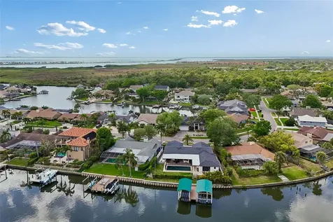 4213 Saltwater Boulevard Tampa FL 33615