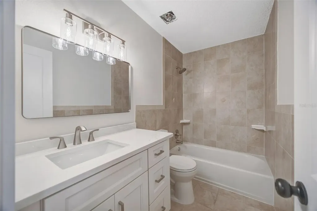 13313 Golf Crest Circle Tampa FL 33618