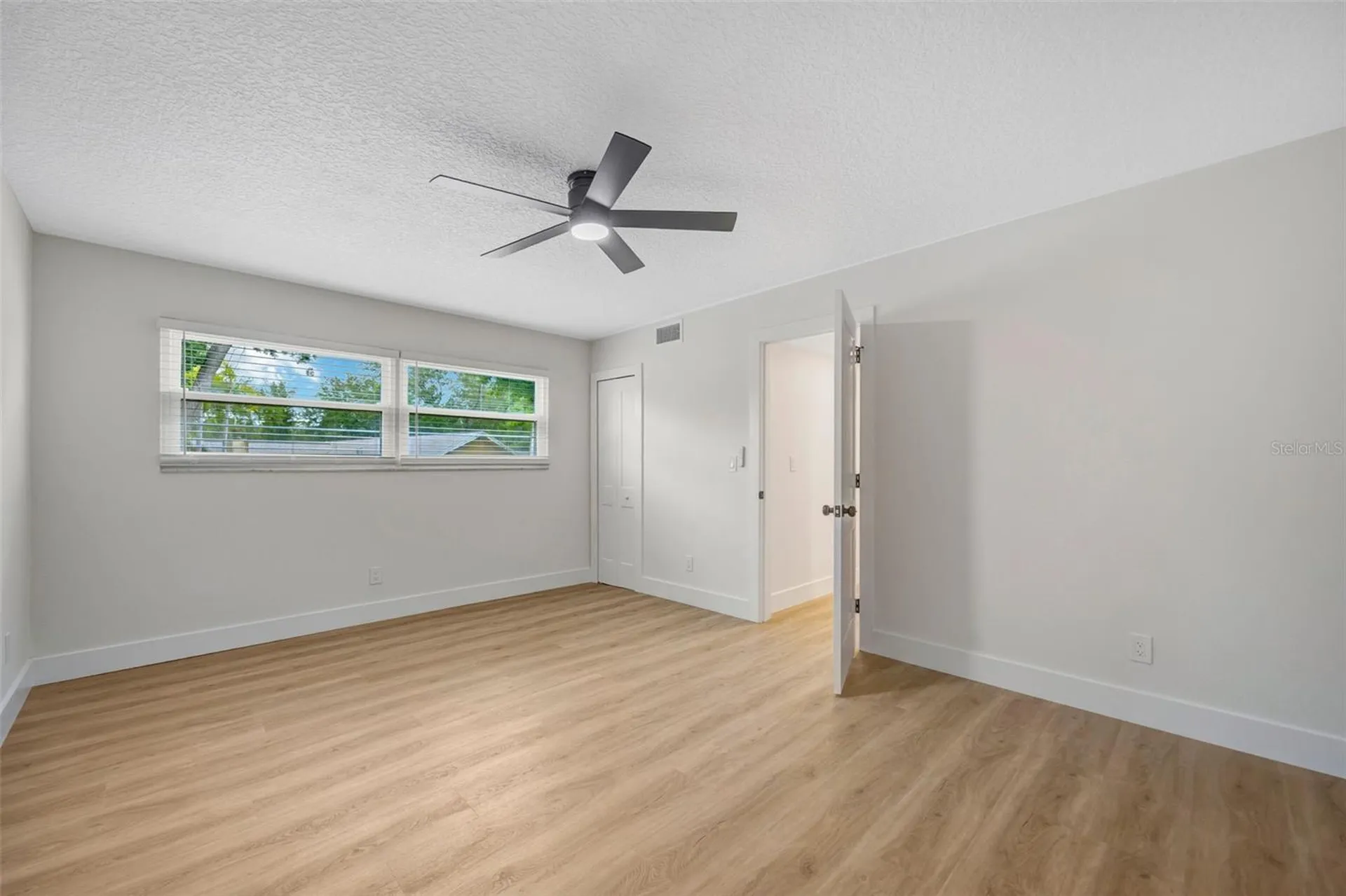 13313 Golf Crest Circle Tampa FL 33618