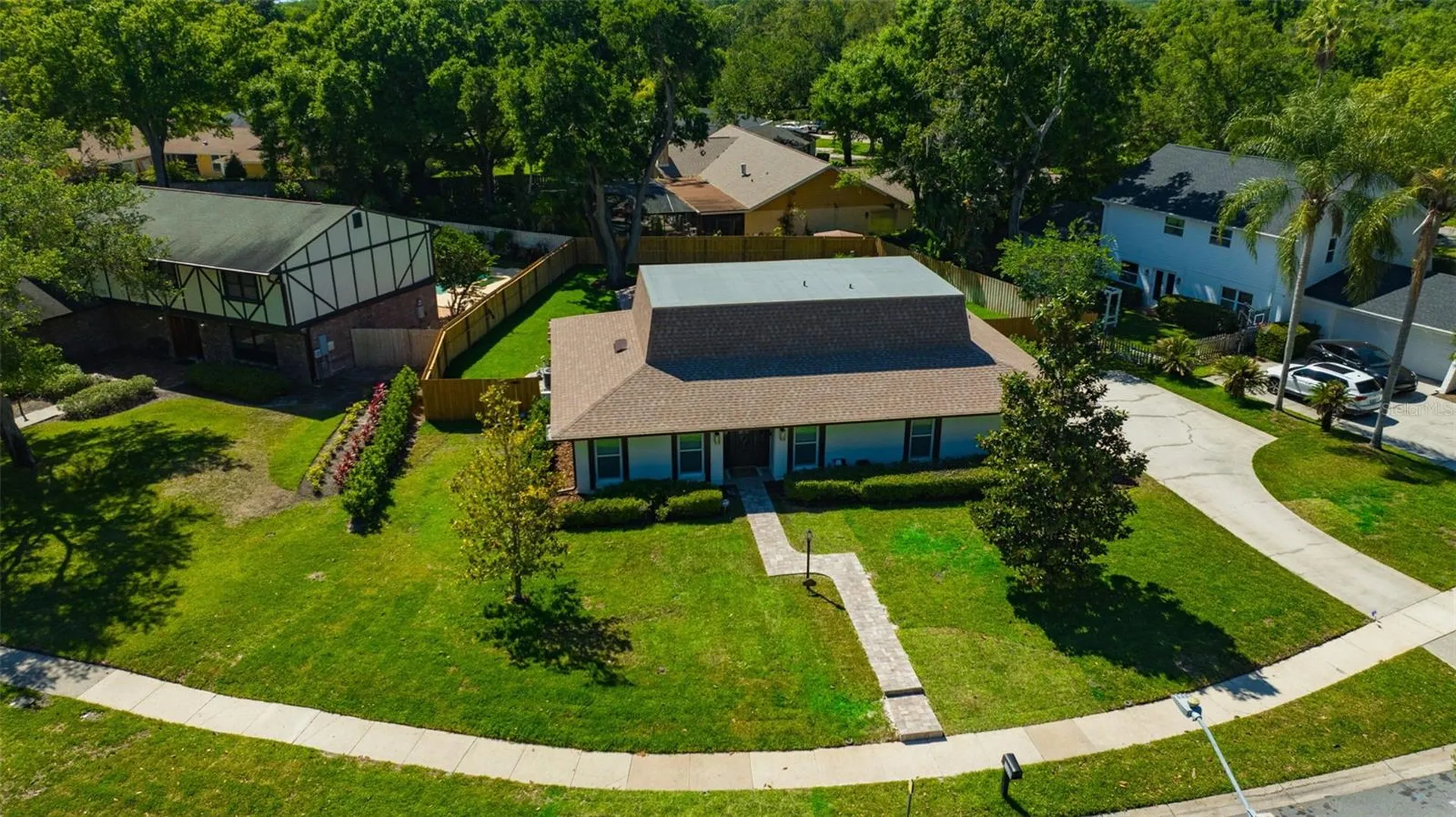 13313 Golf Crest Circle Tampa FL 33618