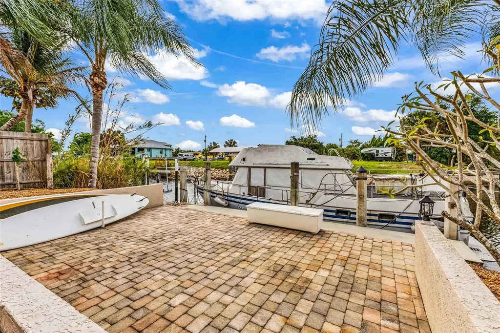 28401 Coco Palm Drive Punta Gorda FL 33982