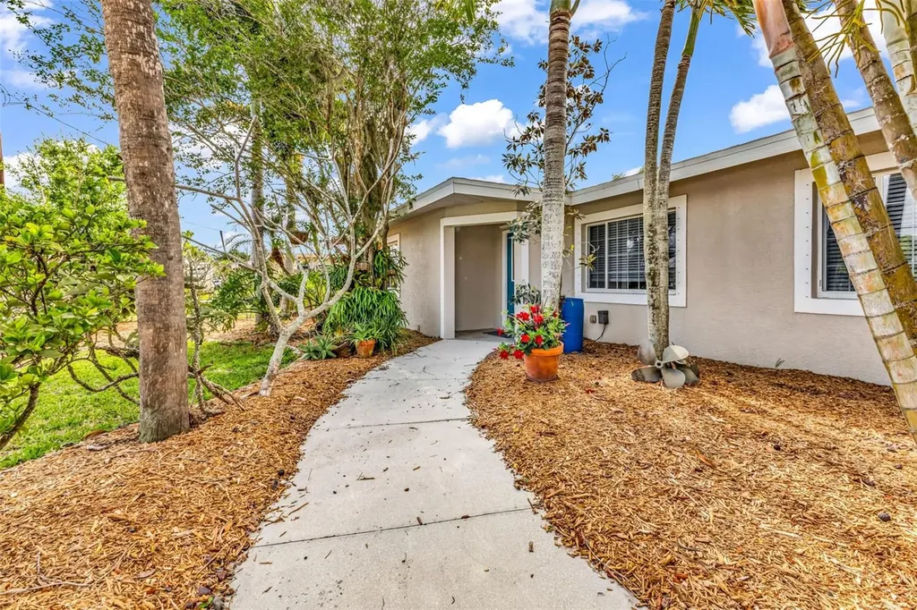 28401 Coco Palm Drive Punta Gorda FL 33982