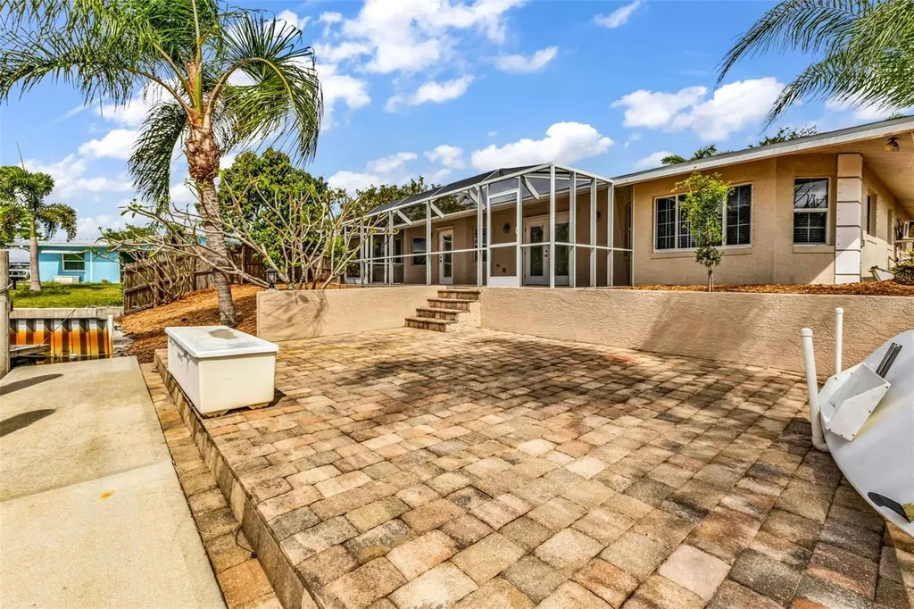 28401 Coco Palm Drive Punta Gorda FL 33982