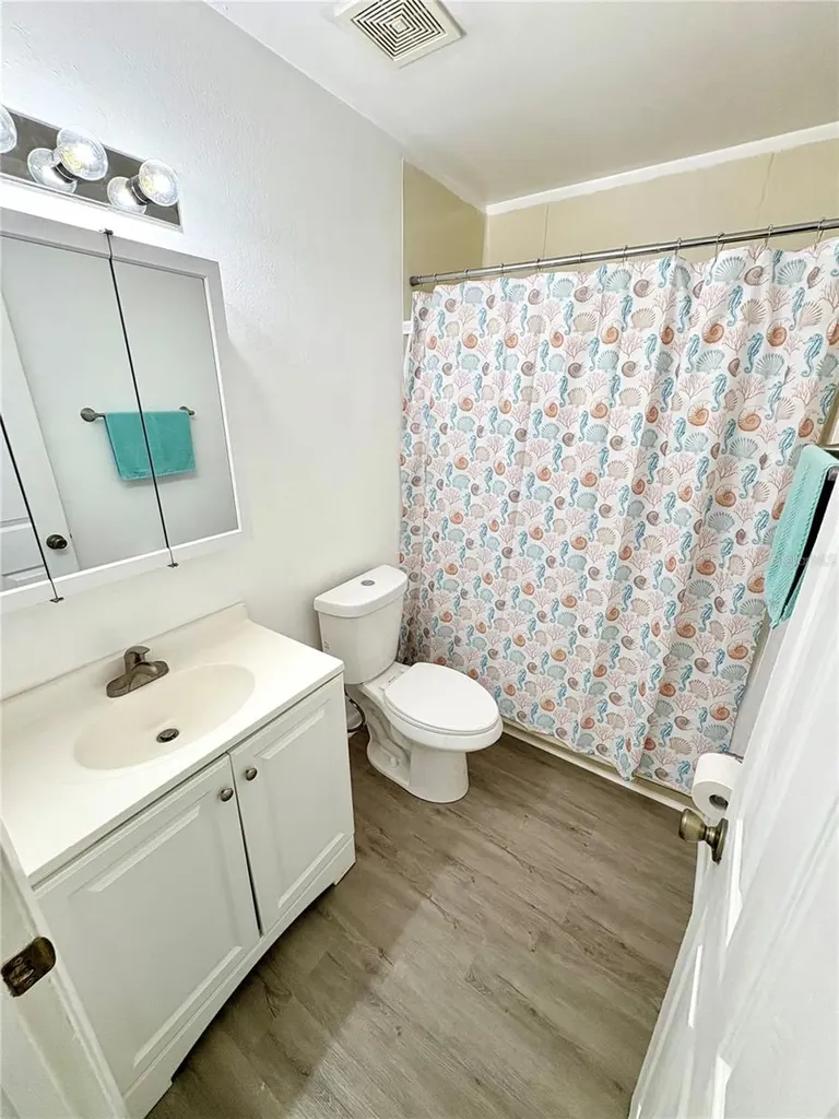 5389 Mariner Boulevard Spring Hill FL 34609