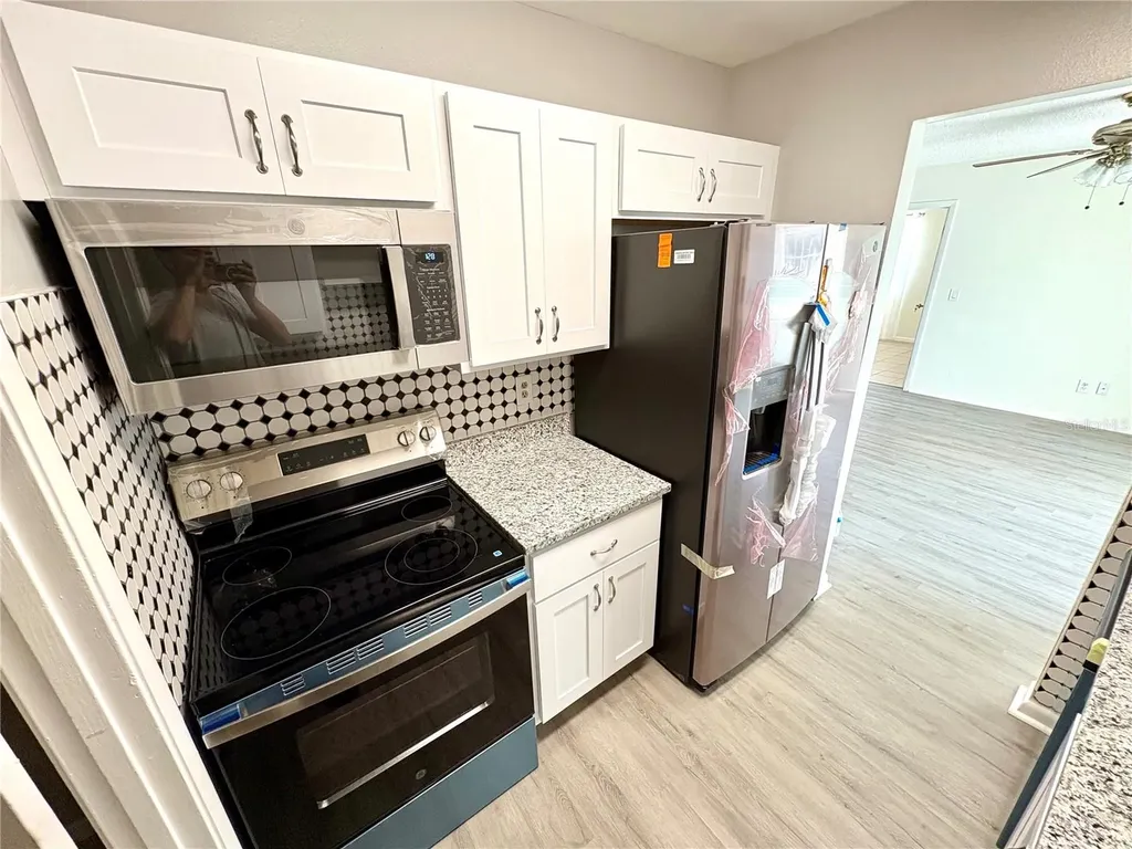 5389 Mariner Boulevard Spring Hill FL 34609