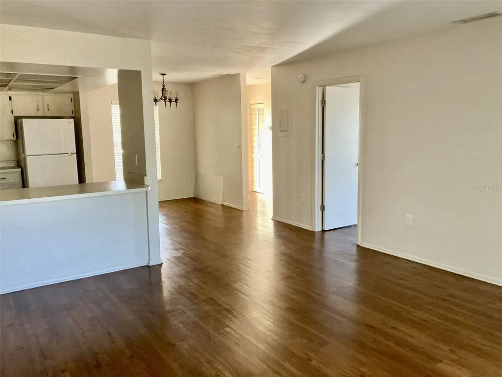 5008 Manatee Avenue W Bradenton FL 34209