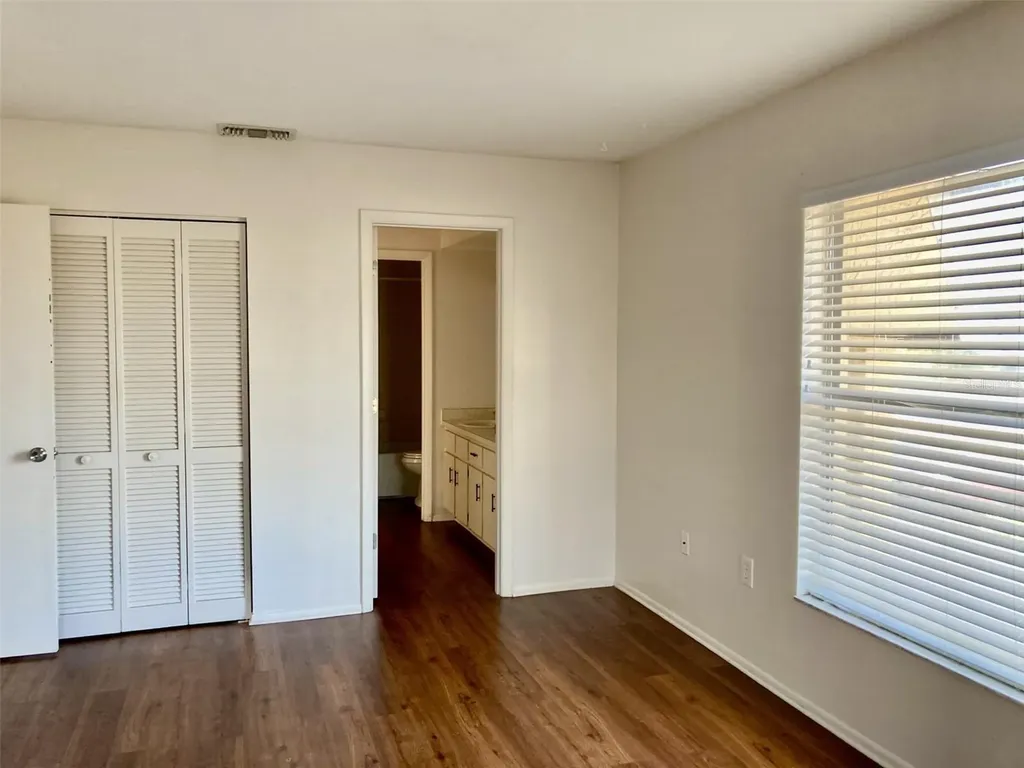 5008 Manatee Avenue W Bradenton FL 34209