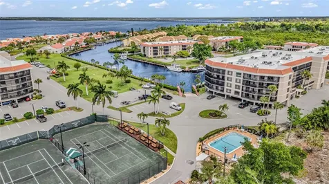 25188 Marion Avenue Punta Gorda FL 33950