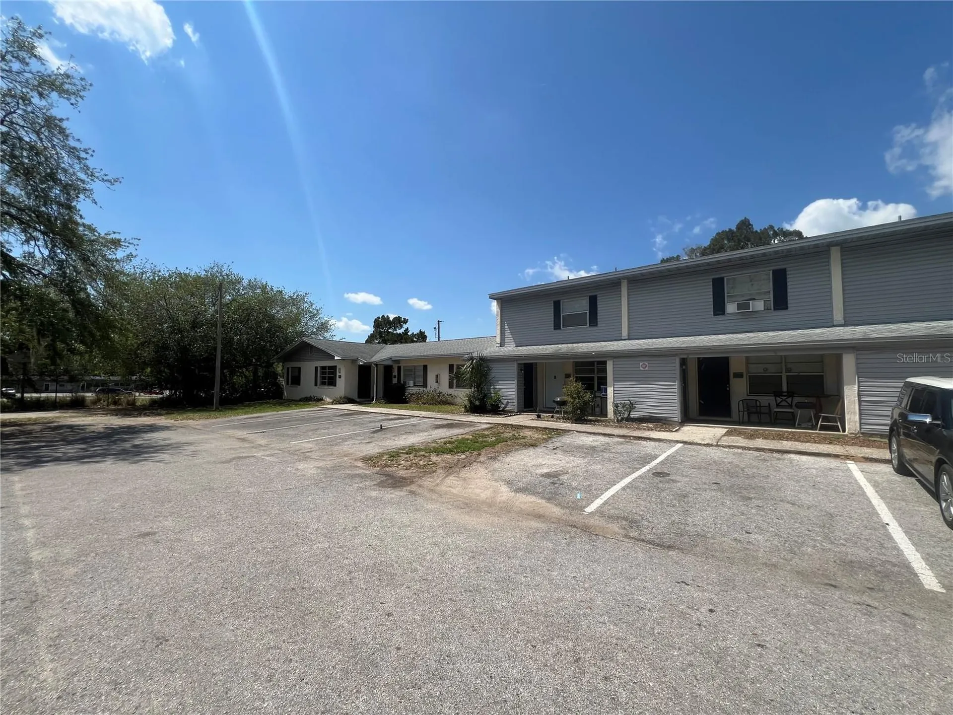 1000 E Caroline Street Tavares FL 32778