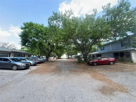 1000 E Caroline Street Tavares FL 32778