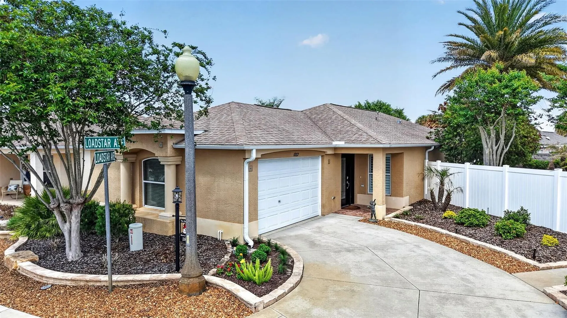 1887 Loadstar Avenue The Villages FL 32162