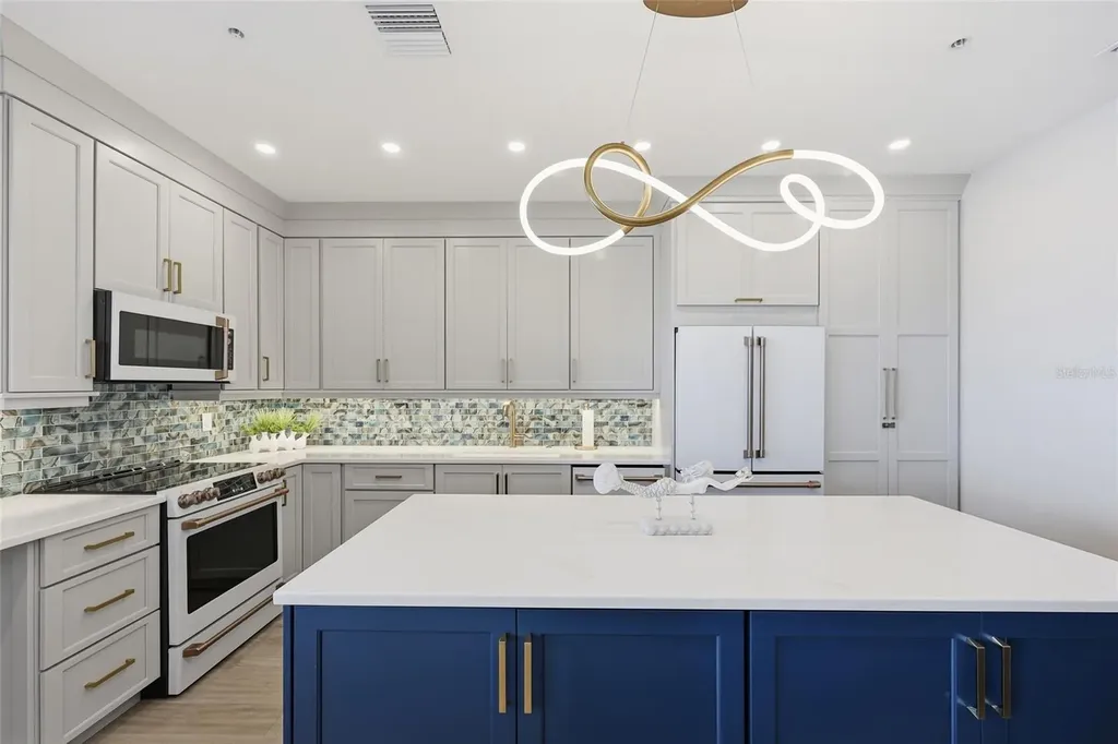 16550 Gulf Boulevard North Redington Beach FL 33708