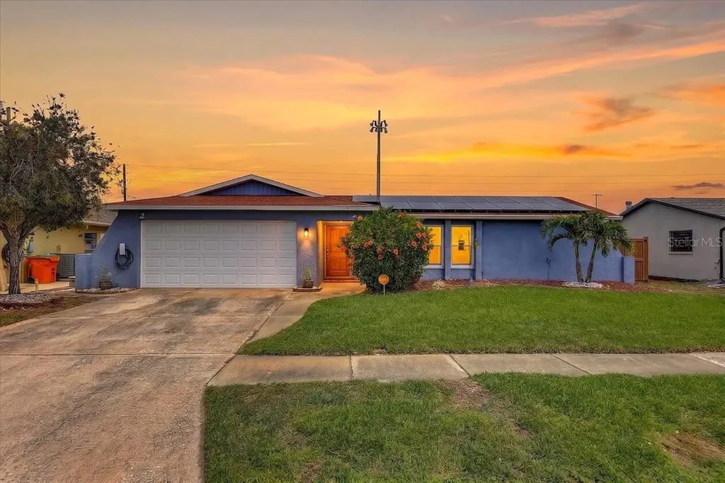 12137 Orange Blossom Drive Seminole FL 33772