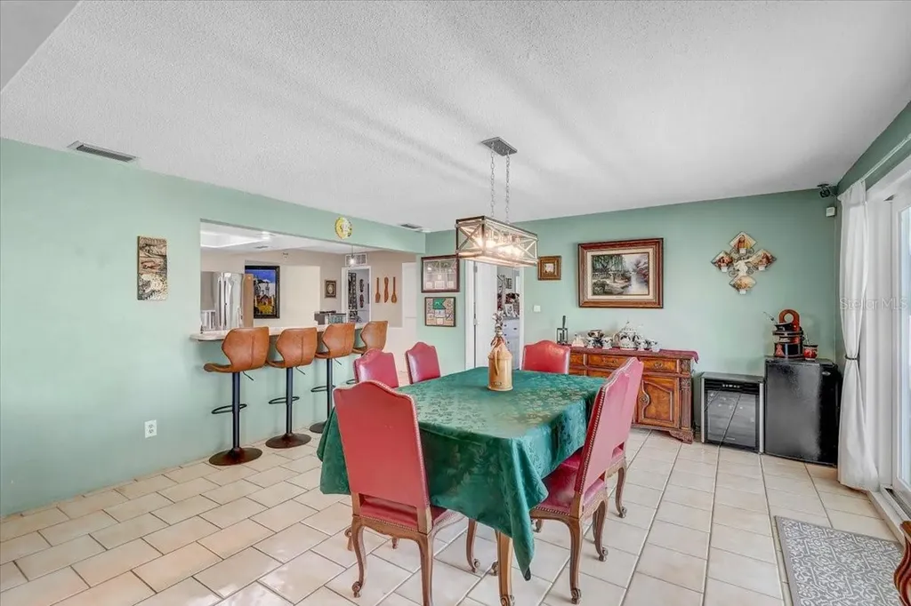 12137 Orange Blossom Drive Seminole FL 33772