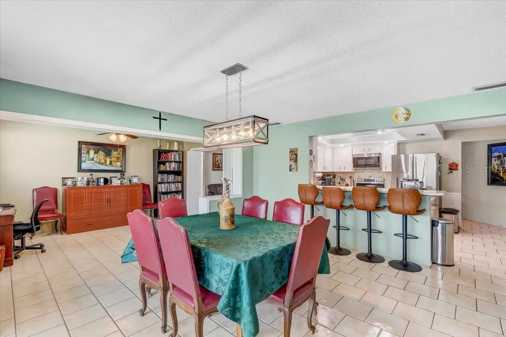 12137 Orange Blossom Drive Seminole FL 33772