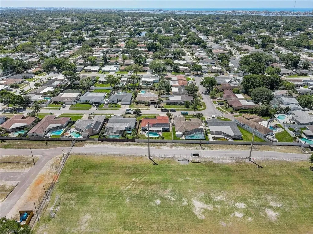 12137 Orange Blossom Drive Seminole FL 33772