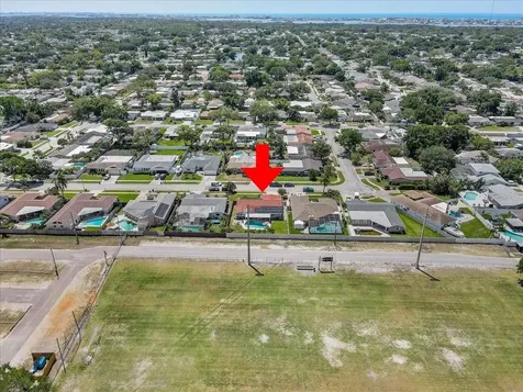 12137 Orange Blossom Drive Seminole FL 33772