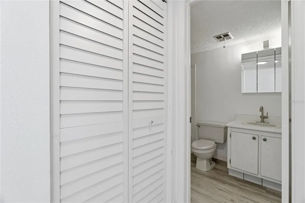 2060 Marilyn Street Clearwater FL 33765