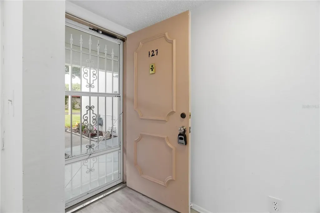 2060 Marilyn Street Clearwater FL 33765