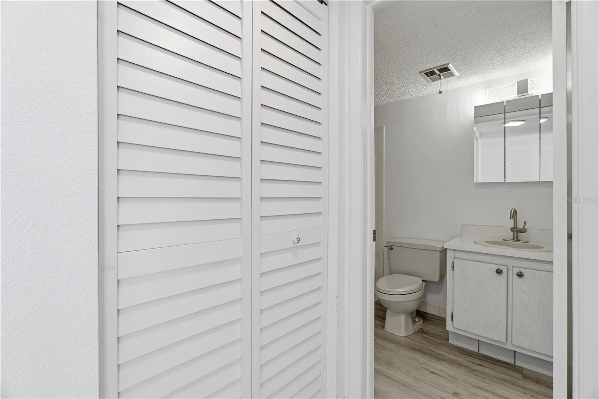 2060 Marilyn Street Clearwater FL 33765