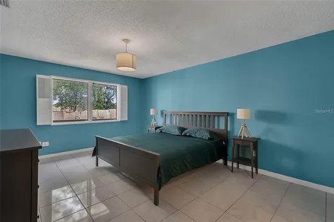 5607 Spring Run Avenue Orlando FL 32819