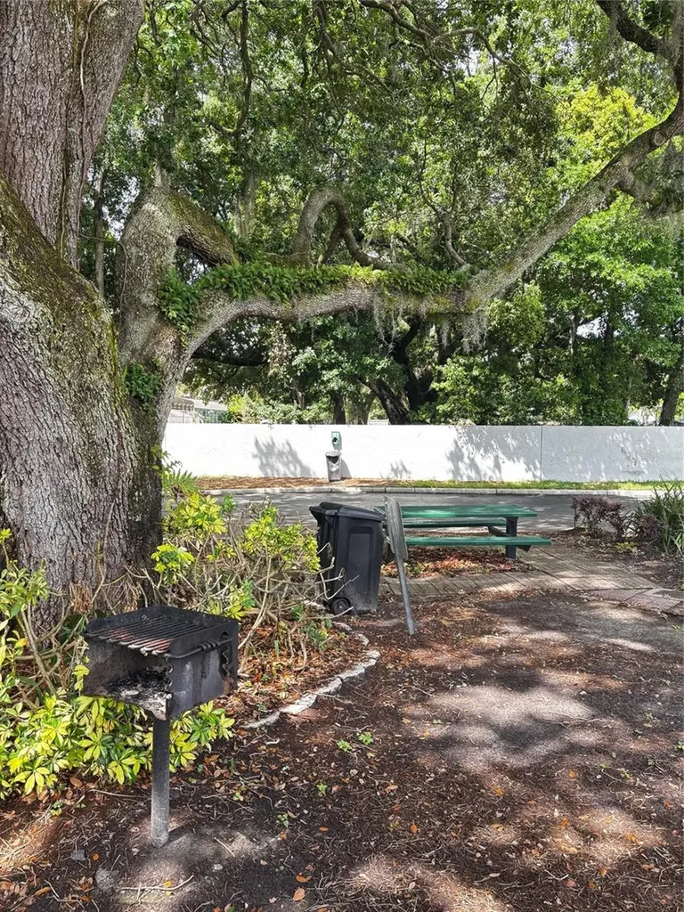 1615 Columbia Arms Circle Kissimmee FL 34741