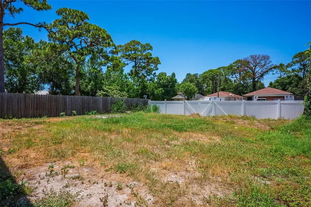 2423 23rd Street Sarasota FL 34234