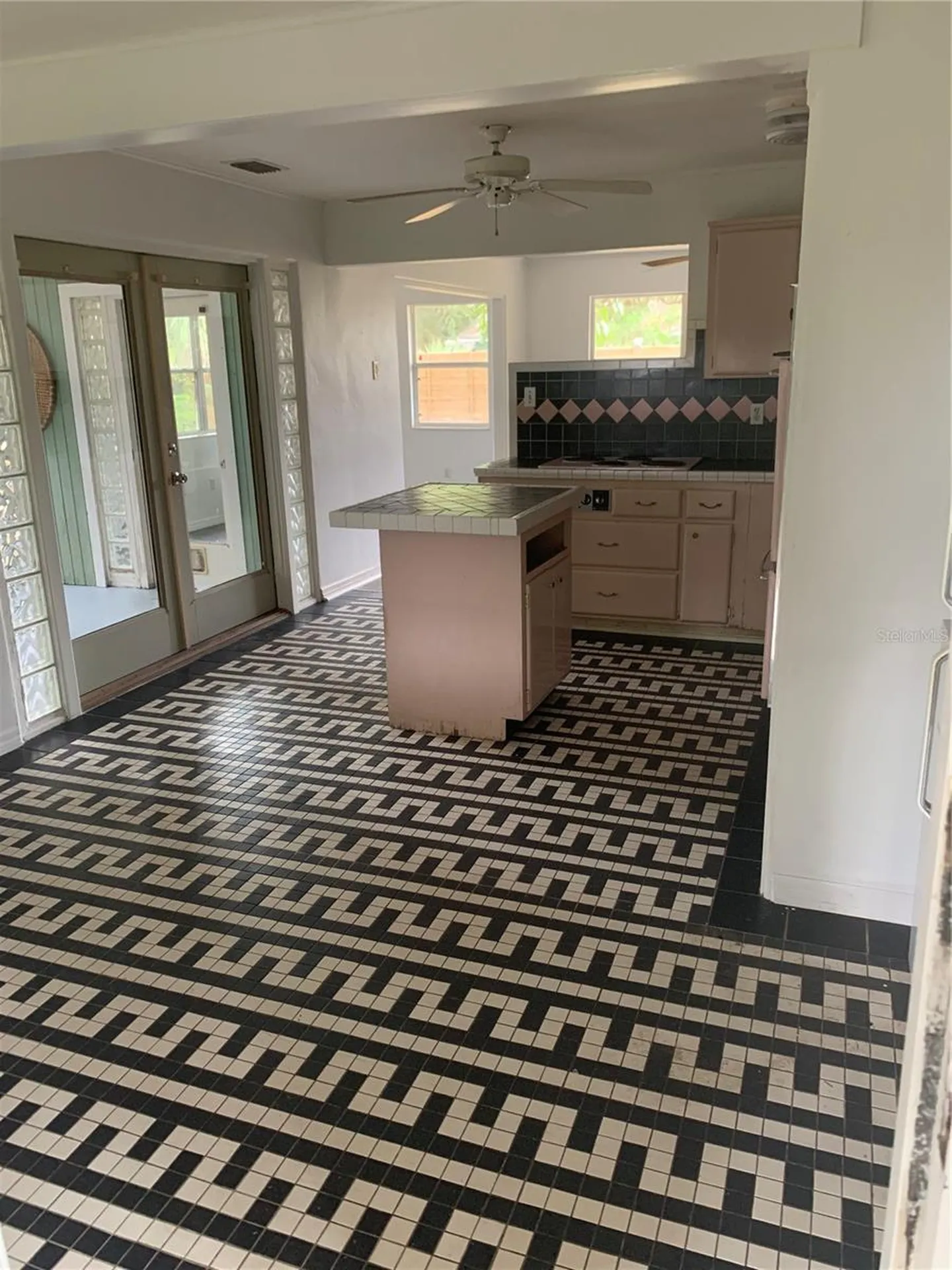 1063 40th Street Sarasota FL 34234