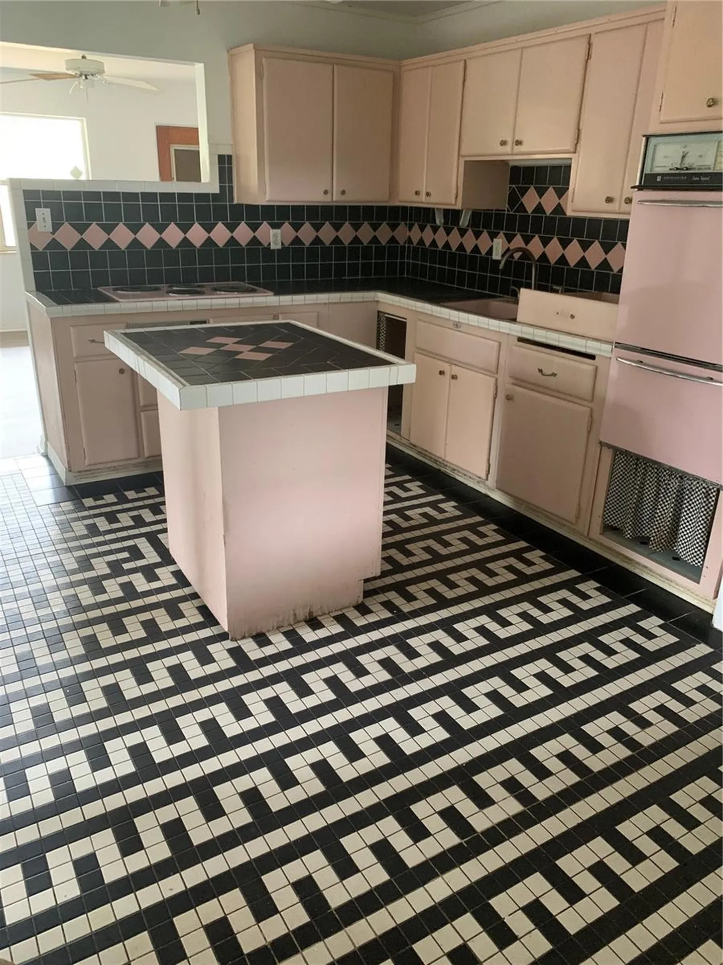 1063 40th Street Sarasota FL 34234