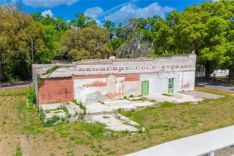 98 NW 254th Street Newberry FL 32669