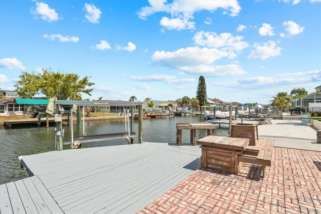 7239 Southwind Drive Hudson FL 34667