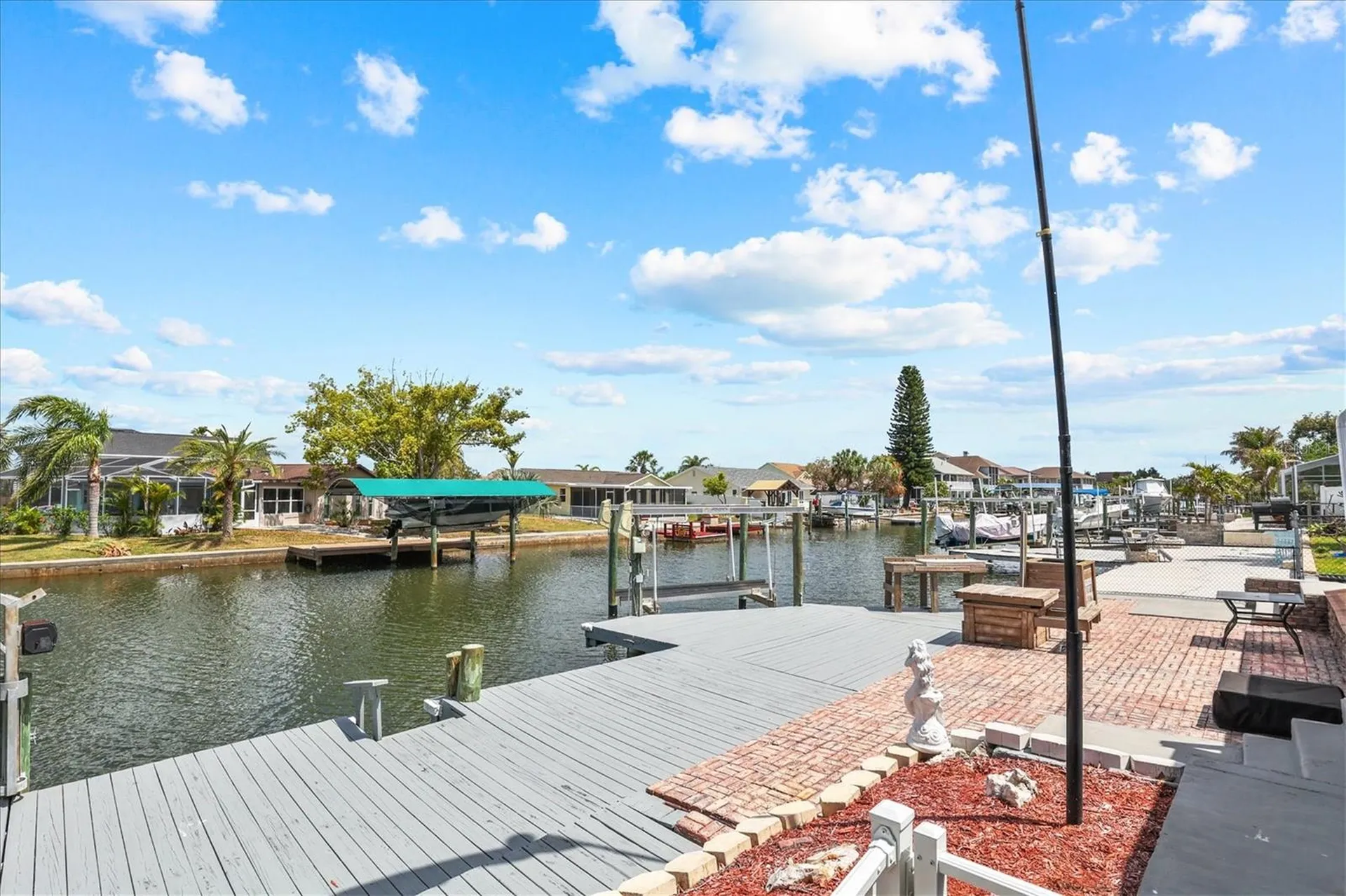 7239 Southwind Drive Hudson FL 34667